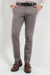 Cardinal Celana Panjang Chinos Slim Fit Pria F2119BK03B